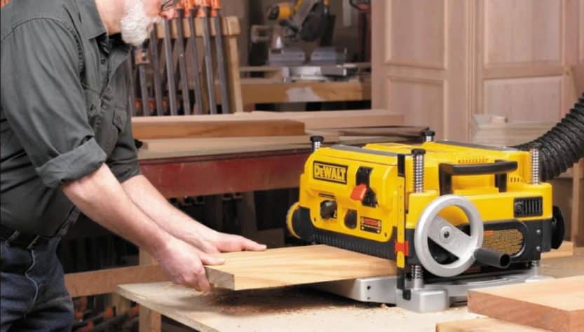 Dewalt DW735 Planer featured